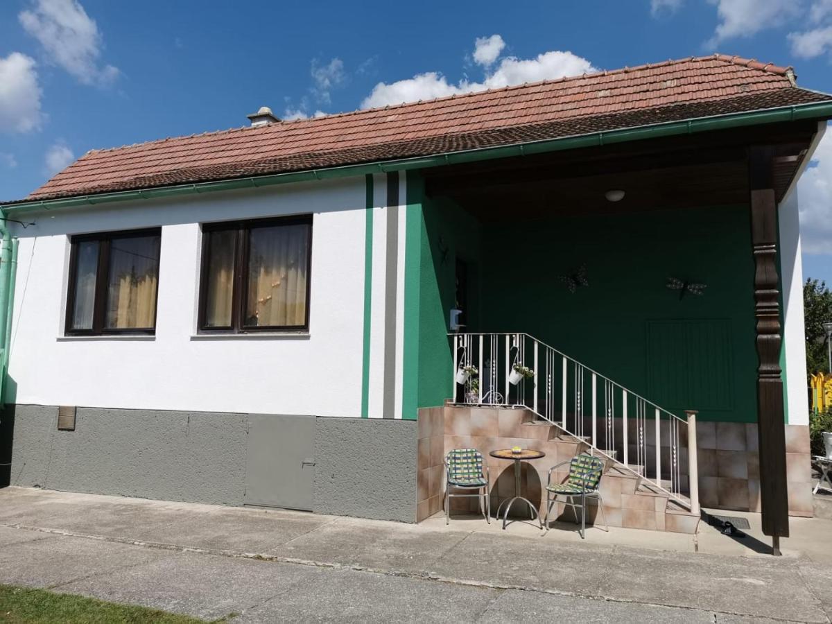 Ferienhaus Sonja Donnerskirchen Luaran gambar